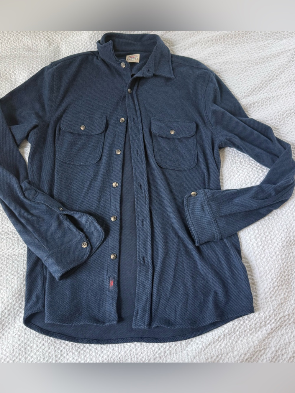 Faherty button down - Picture 1 of 3